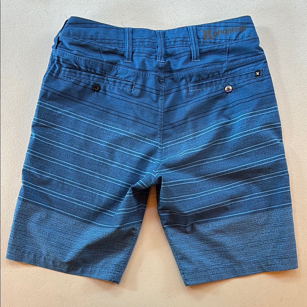 O'Neill/ Hurley Shorts & RVCA T-Shirt Bundle. (24) - Picture 9 of 12